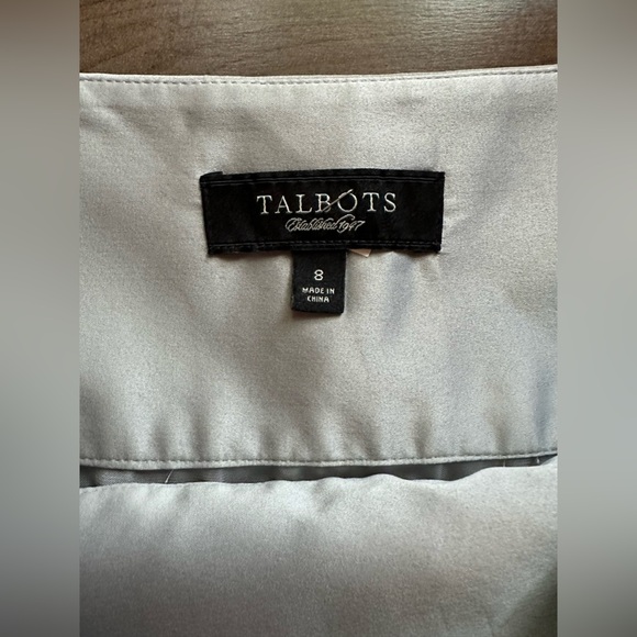 Talbots 100% Silk Gray Ruffle Skirt – Size 8 - Picture 5 of 5